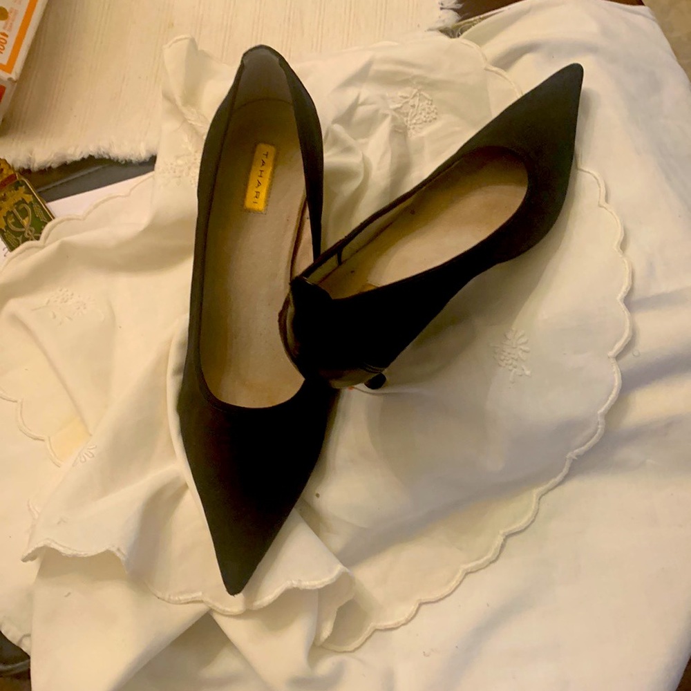 Tahiti pumps black